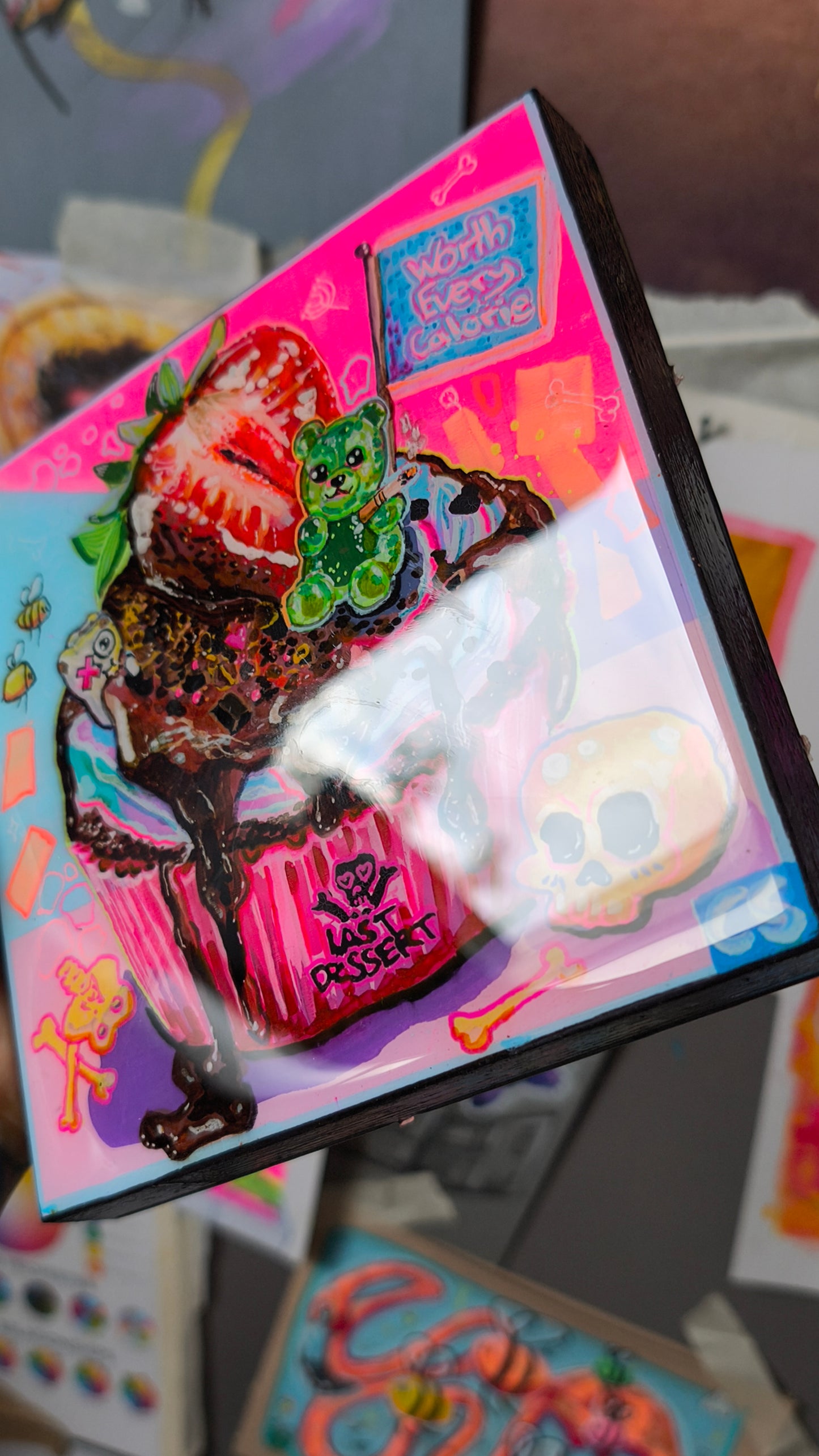 The Last Dessert – Niedlich-gruseliges Schädel-Cupcake Originalkunstwerk